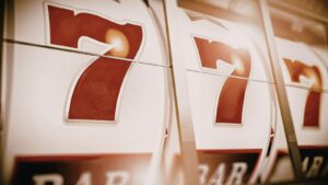 From Classic Slots to Live Tables: What Makes a Casino Lobby Feel Smooth Instead
of Crowded?